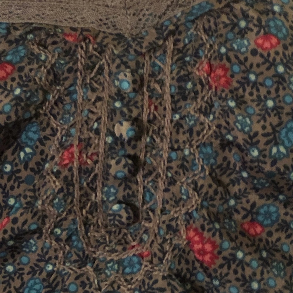 Floral sundress, halter, American Eagle - Picture 5 of 8